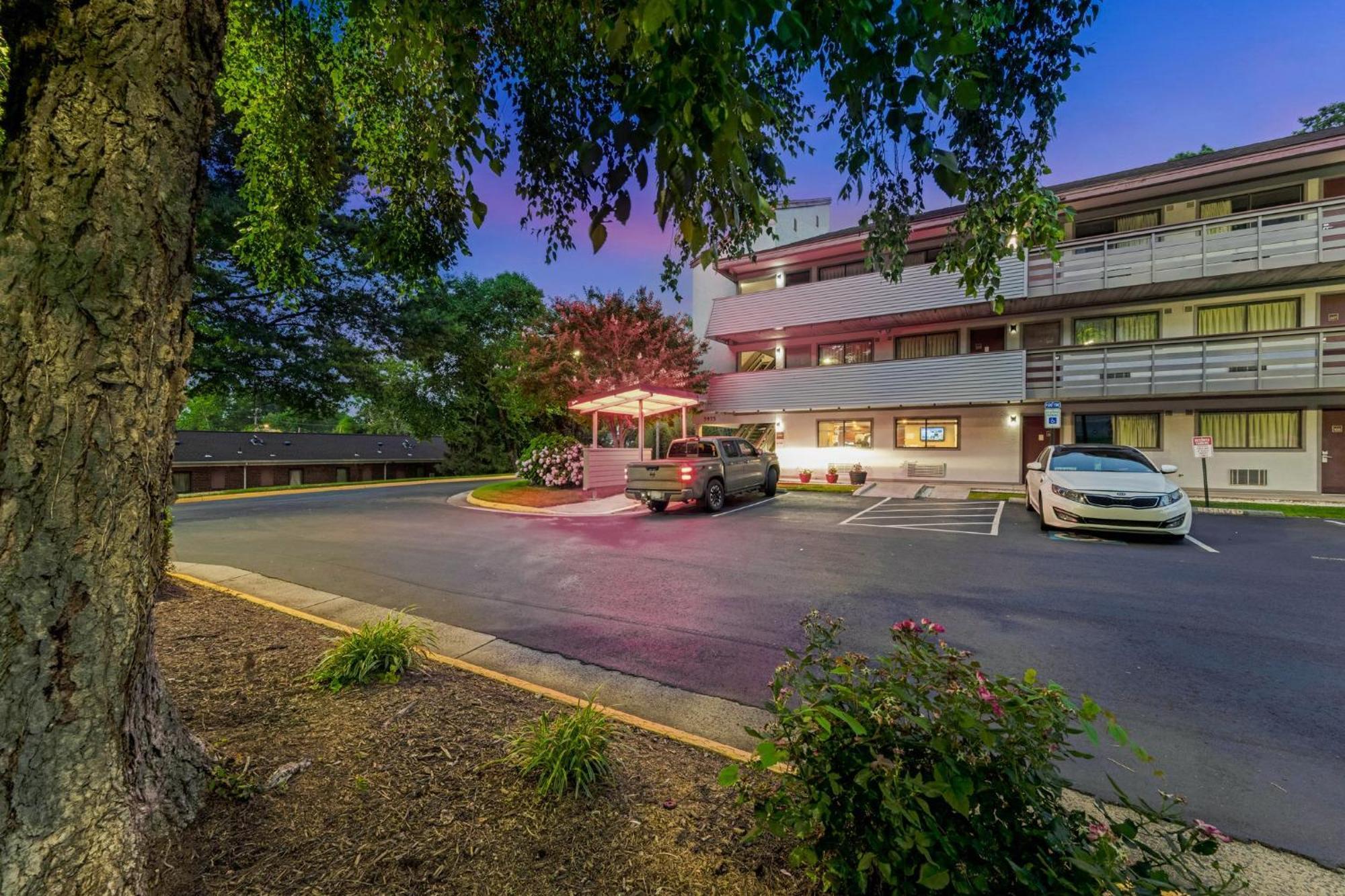 Red Roof Inn Plus+ Washington Dc - Alexandria Eksteriør billede