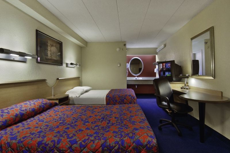 Red Roof Inn Plus+ Washington Dc - Alexandria Eksteriør billede
